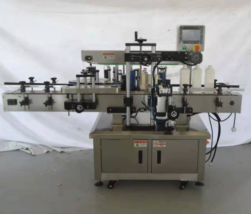 溫州方瓶側面貼標機